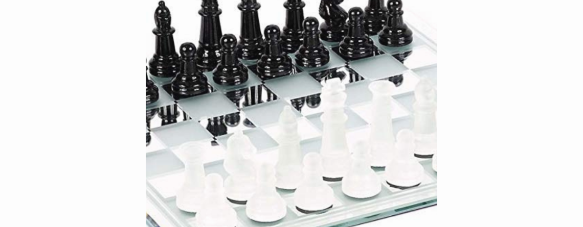 Best Glass chess set