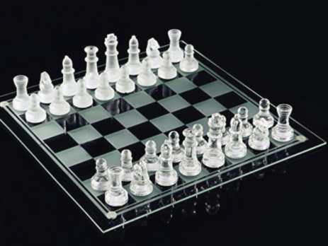 e5e10 Fine Glass Chess Game Set