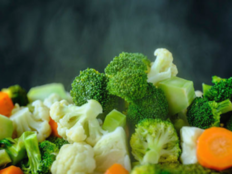 Are Steamed Vegetables Better Than Raw Vegetables