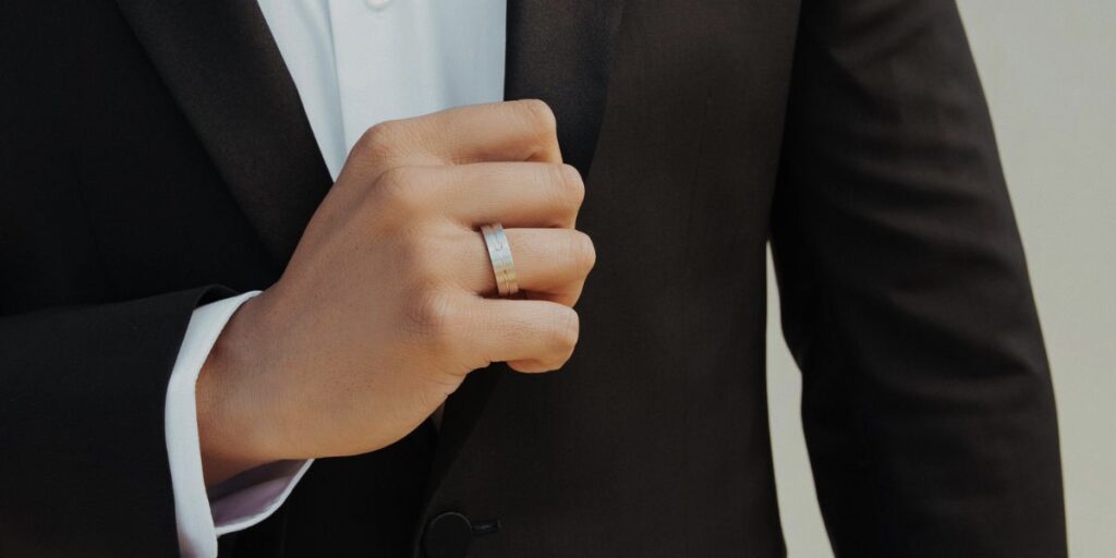 Top 5 Best Selling Wedding Rings For Men