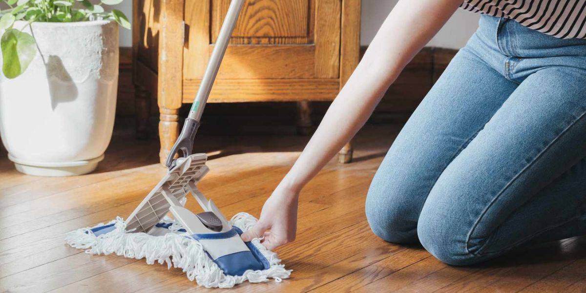 dust mops